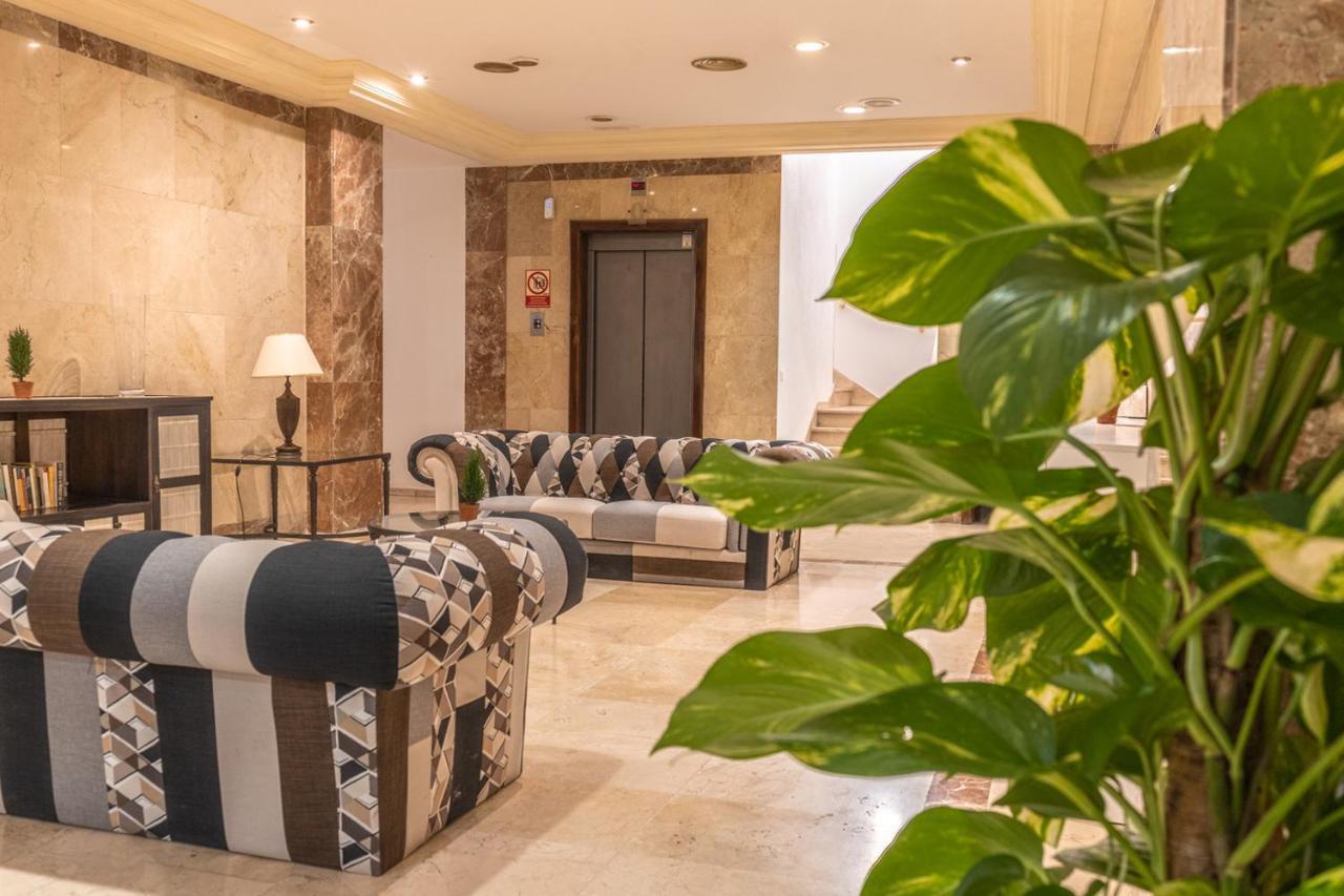 Hotel Aeropuerto Sur San Isidro  Bagian luar foto