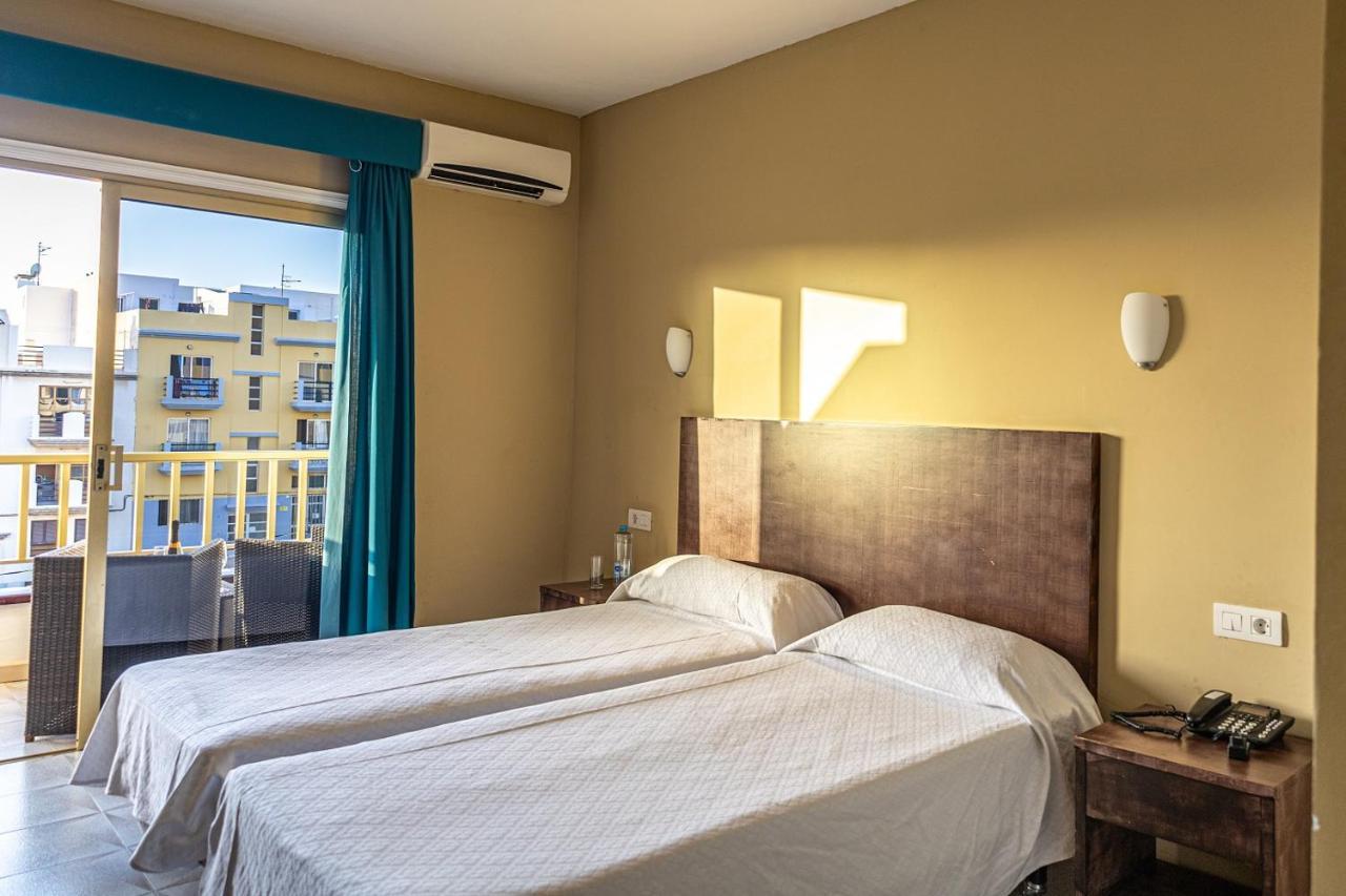 Hotel Aeropuerto Sur San Isidro  Bagian luar foto